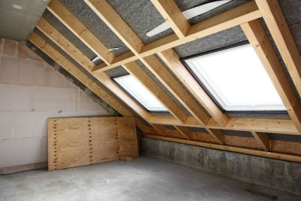 Dachsanierung mit Einbau Dachfenster
